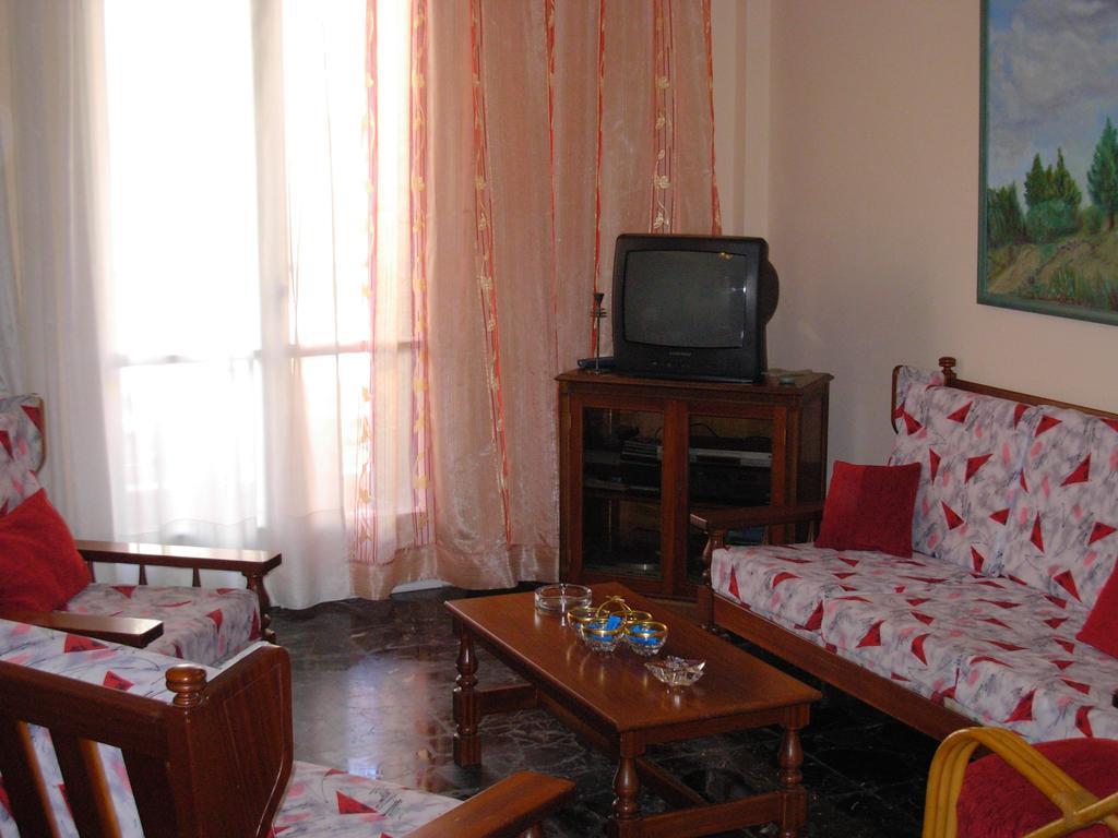 Апартаменты Michele'S Flat Ханья Экстерьер фото